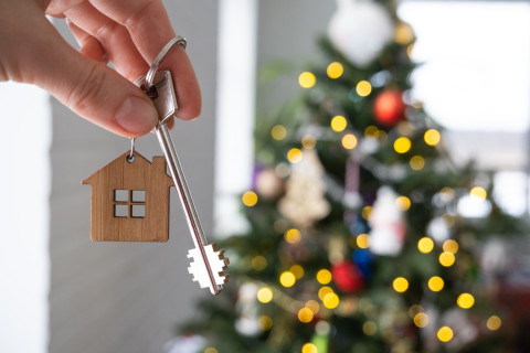 De makelaars kerstwens van 2024 makelaars hebben veel overeenkomsten met Kerstmis