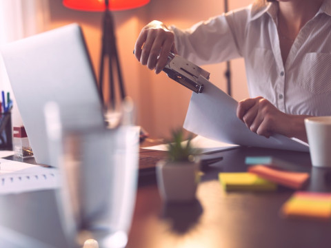 VvE - controleren van financi&euml;le stukken en het berekenen van achterstallige bijdragen.