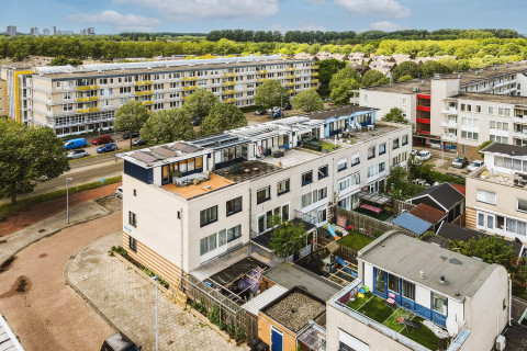 Wat zijn kosten koper bij het kopen van een woning? Ontdek de extra kosten en waarom een aankoopmakelaar belangrijk is in je berekening.
